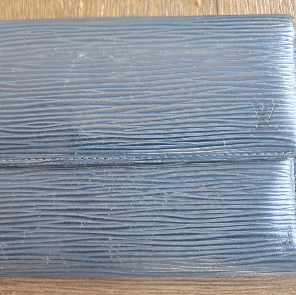 LV Epi Blue Wallet